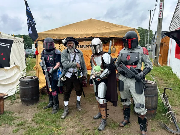 Star Wars Mandalorian cosplayers visiting the X Treasure Hunt booth at CT Renaissance Faire